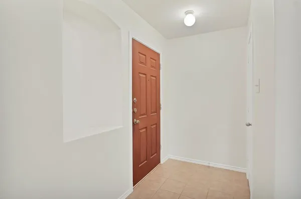 $2,400 | 9938 Wake Bridge Drive, Frisco, TX 75035
