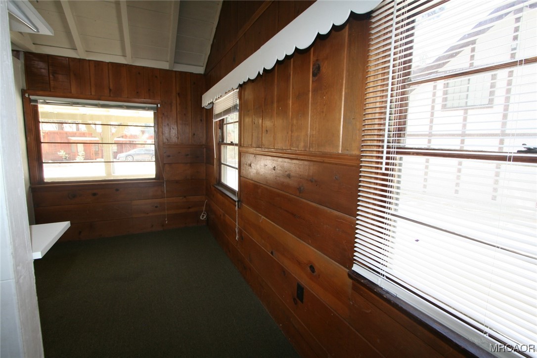 1004 Canyon Road, Unit 2 Fawnskin, CA 92333 - Photo 13 of 15