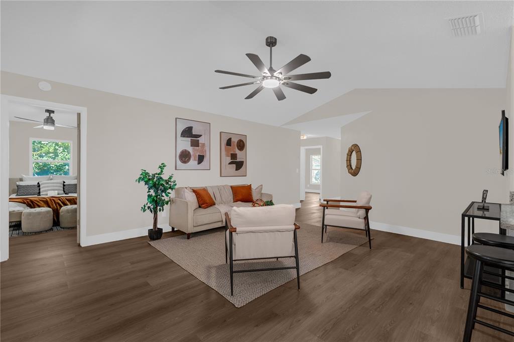 3324 Fox Ridge Drive Winter Haven, FL 33884 - Photo 15 of 28 a living room with furniture