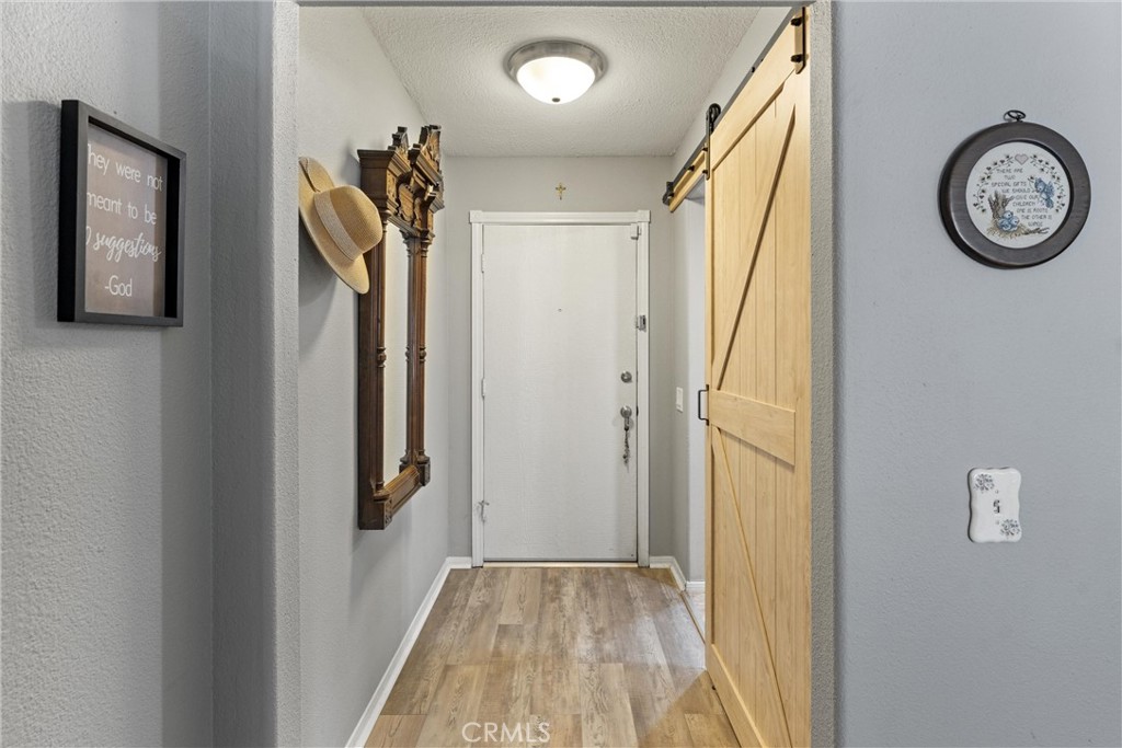 2022 Mirage Way Corona, CA 92882 - Photo 7 of 45 Beautiful Entry