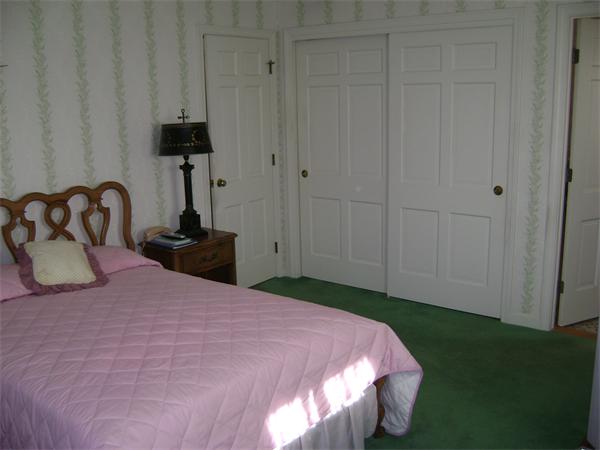 10 Rockridge Road Natick, MA 01760 - Photo 23 of 29 Gallery Image 23