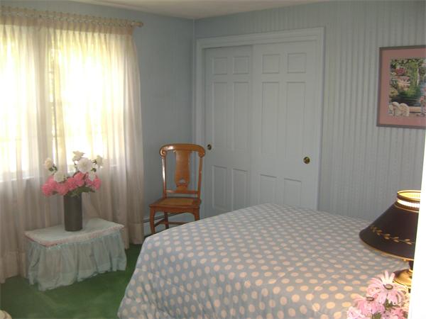 10 Rockridge Road Natick, MA 01760 - Photo 24 of 29 Gallery Image 24