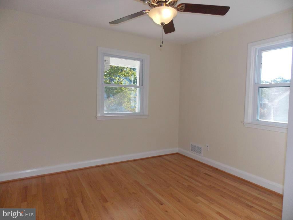 2911 Willoughby Road Baltimore, MD 21234 - Photo 16 of 30 Bedroom (Master)