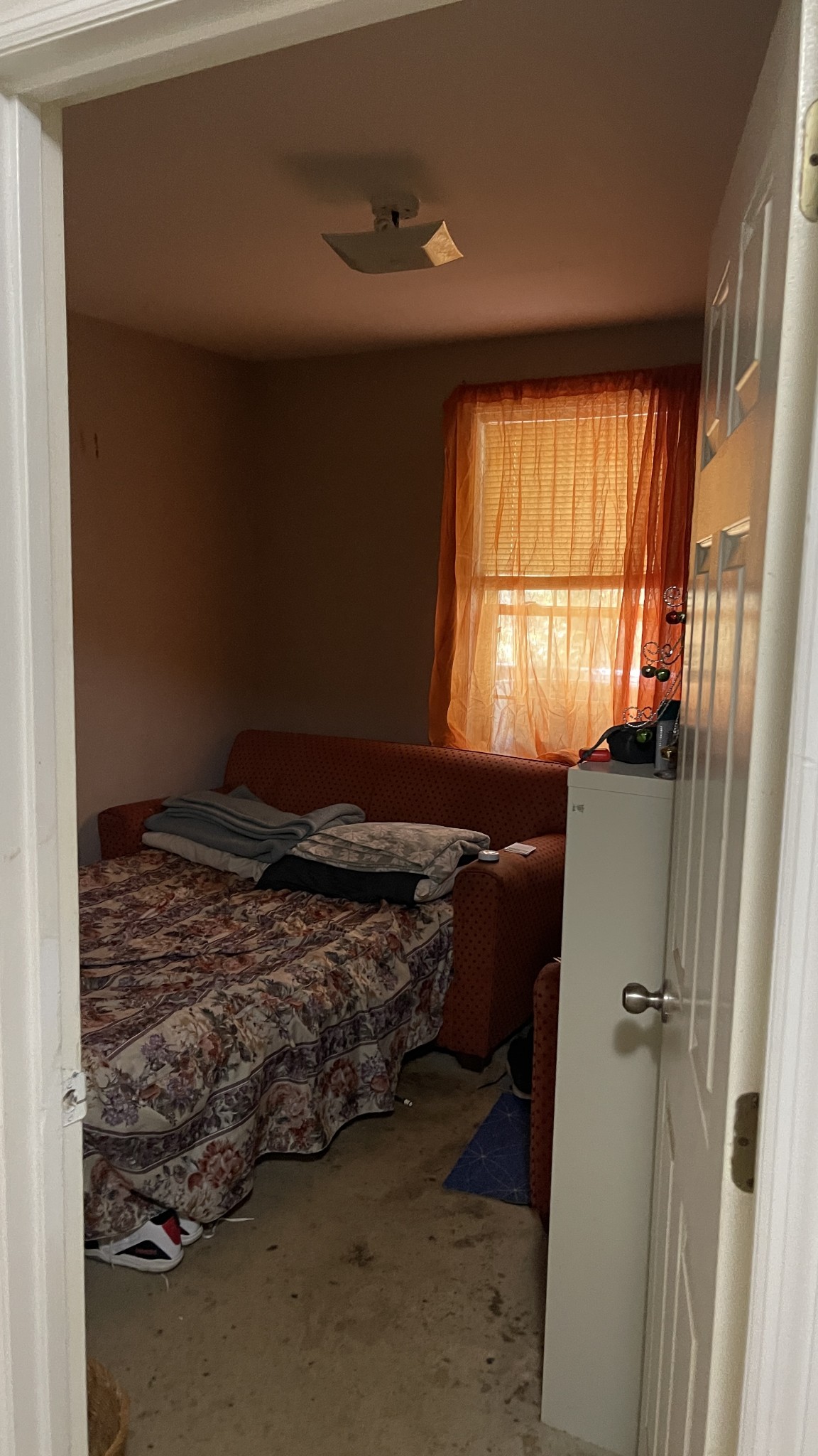 107 Sanitarium Road Madison, TN 37115 - Photo 11 of 23 a view of livingroom with window