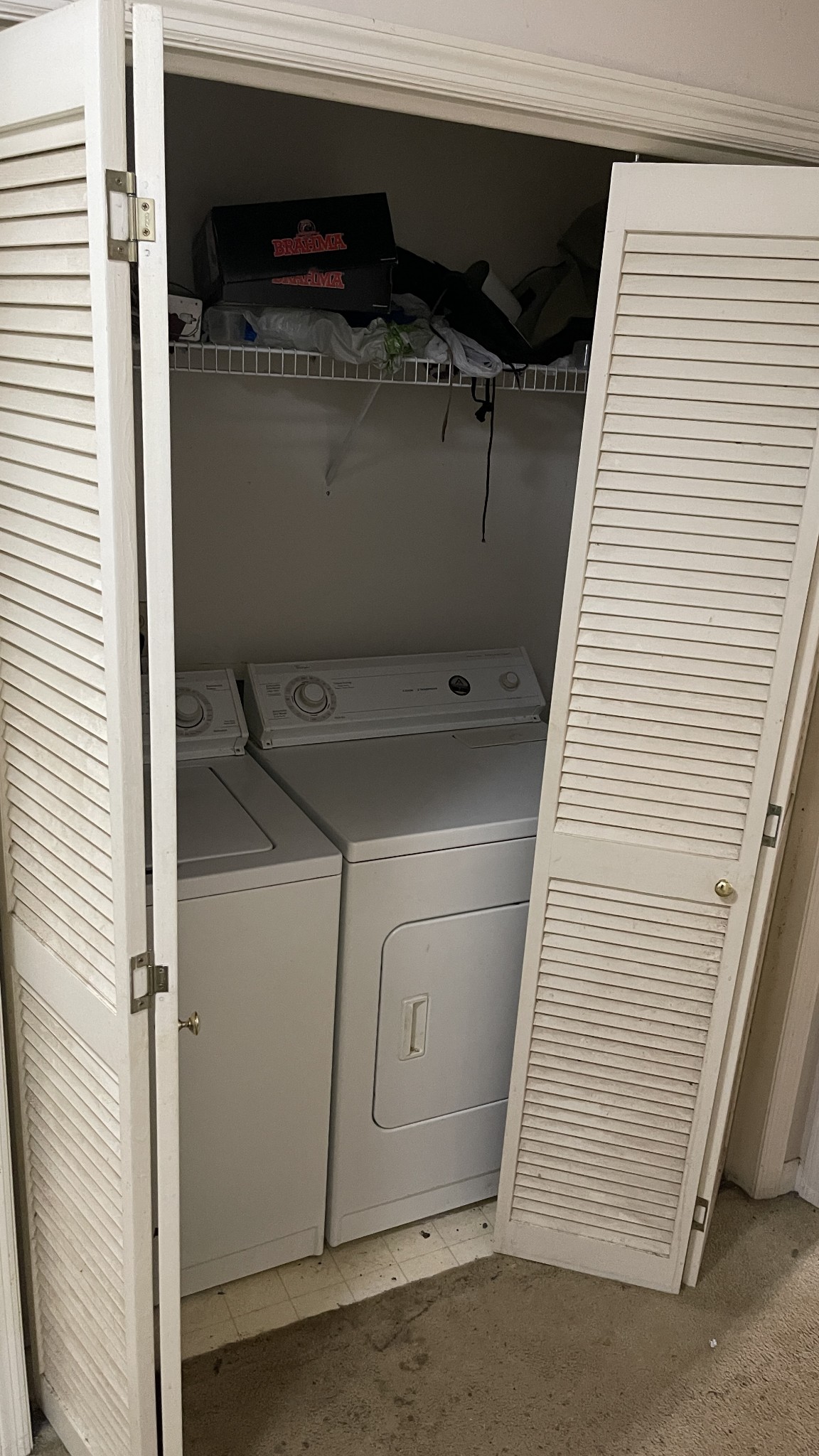 107 Sanitarium Road Madison, TN 37115 - Photo 22 of 23 a utility room with a washer and dryer