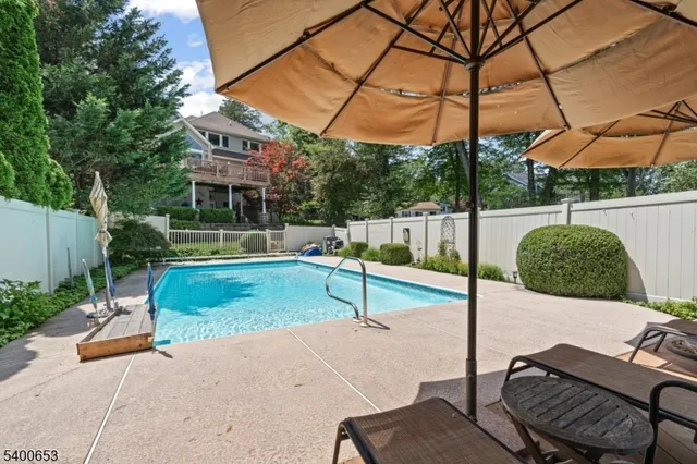 a view of a garden and lake view