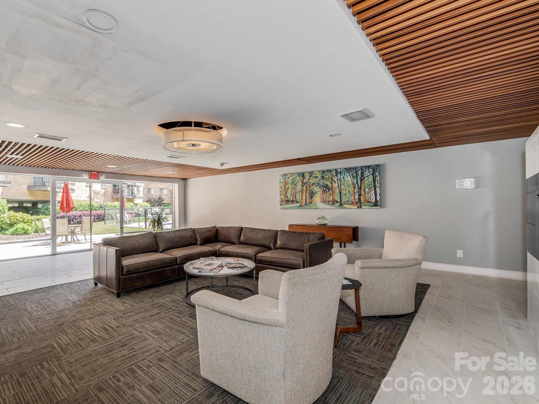 1323 Queens Road, Unit 309 Charlotte, NC 28207 - Photo 3 of 18 Gallery Image 3