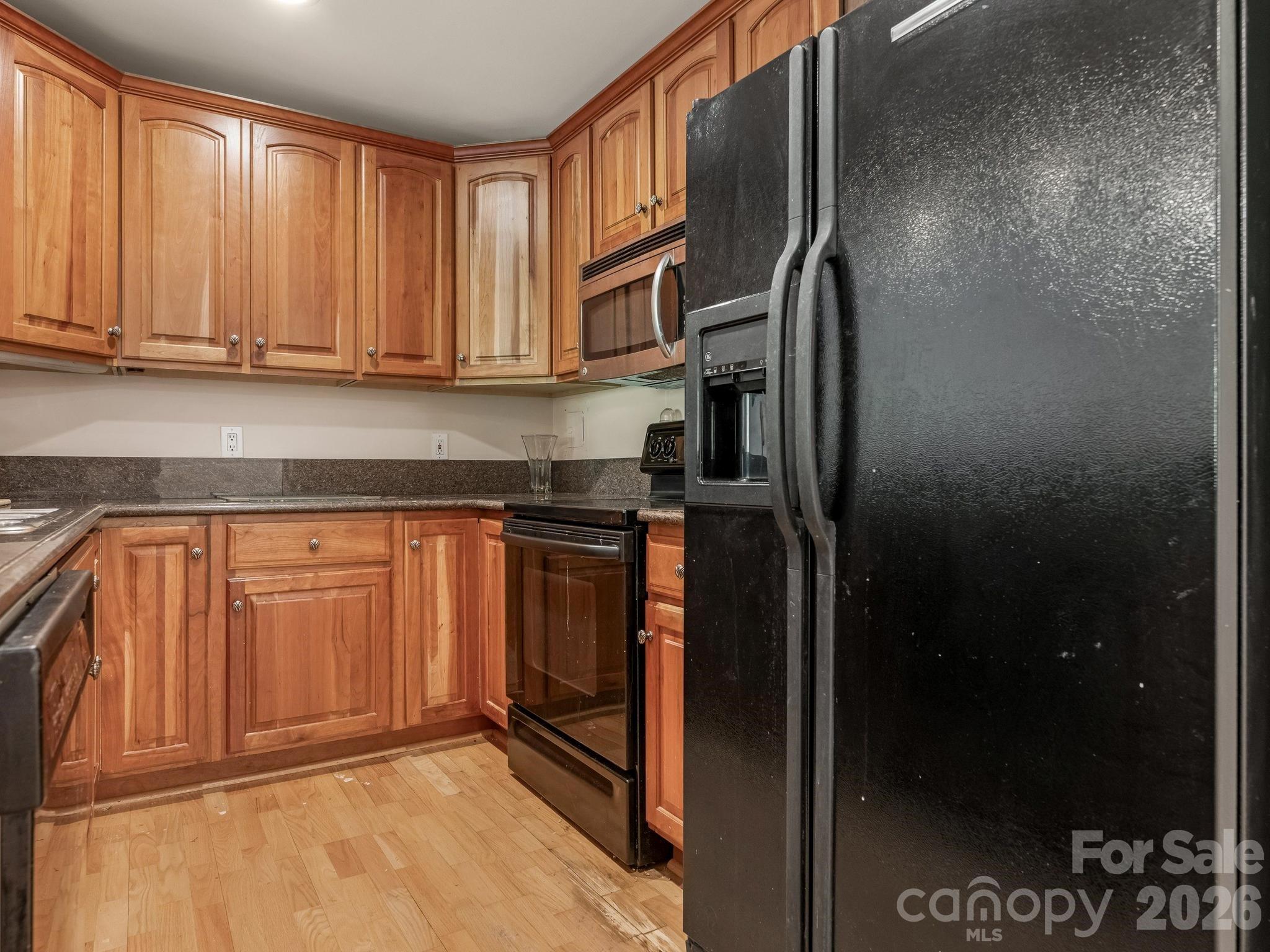 1323 Queens Road, Unit 309 Charlotte, NC 28207 - Photo 7 of 18 Gallery Image 7