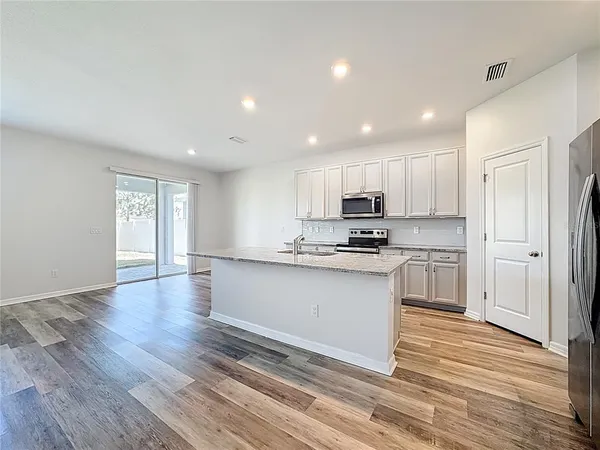 $450,000 | 11828 Cara Field Avenue, Riverview, FL 33579