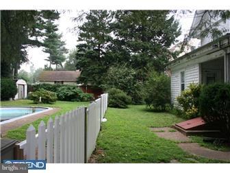 741 Ashurst Road Havertown, PA 19083 - Photo 5 of 8 Exterior Back