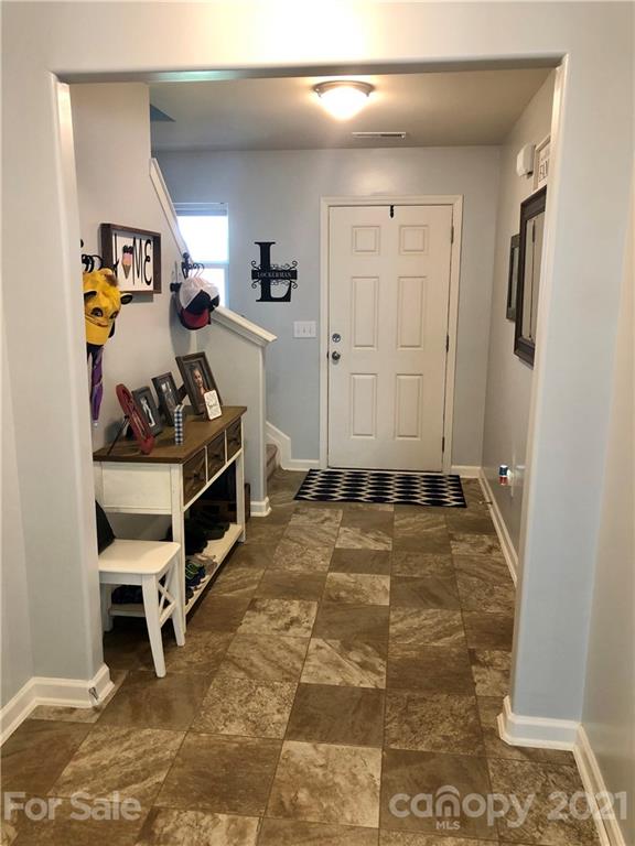 112 York Place Linwood, NC 27299 - Photo 4 of 25