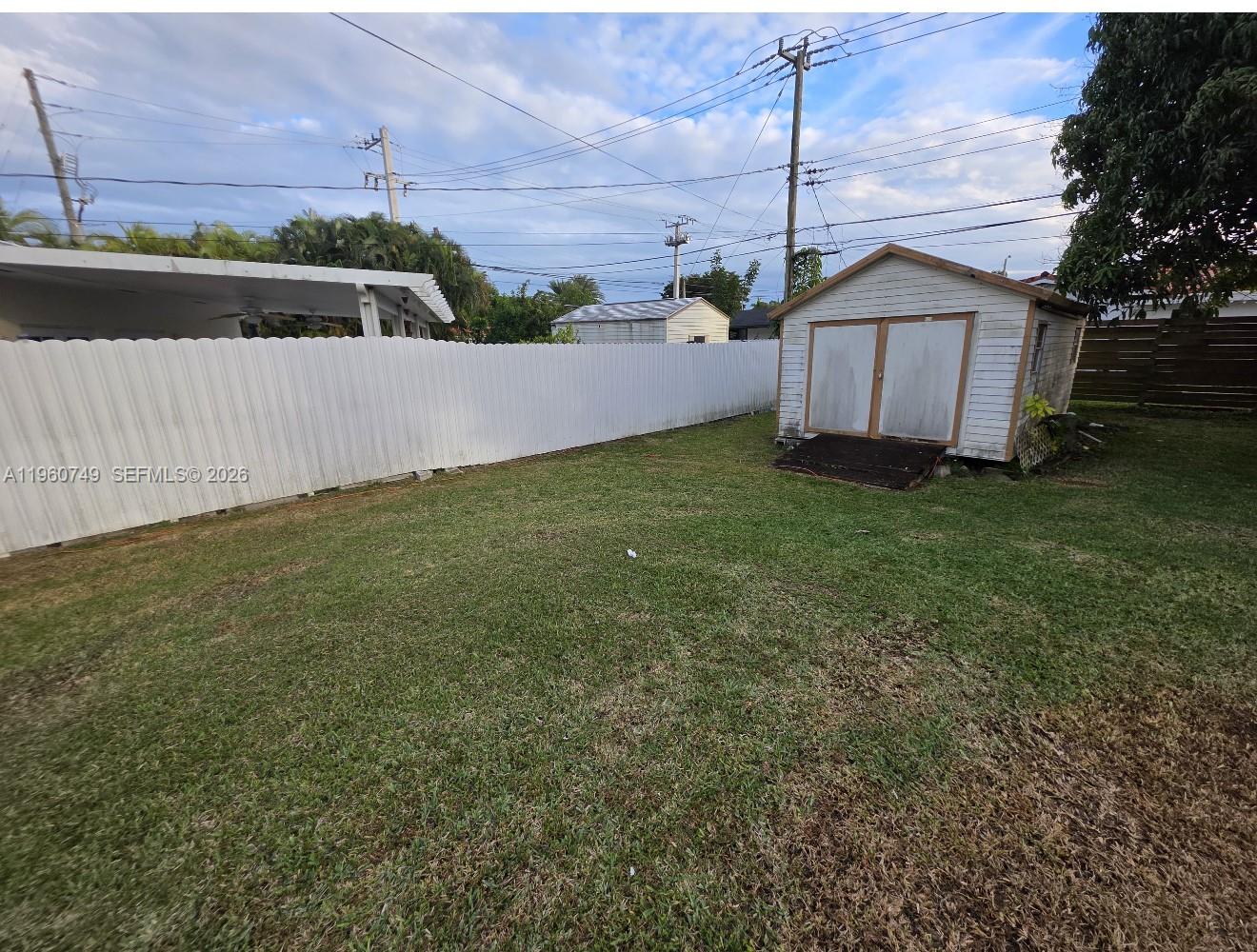 6710 Southwest 48th Street Miami, FL 33155 - Photo 13 of 40