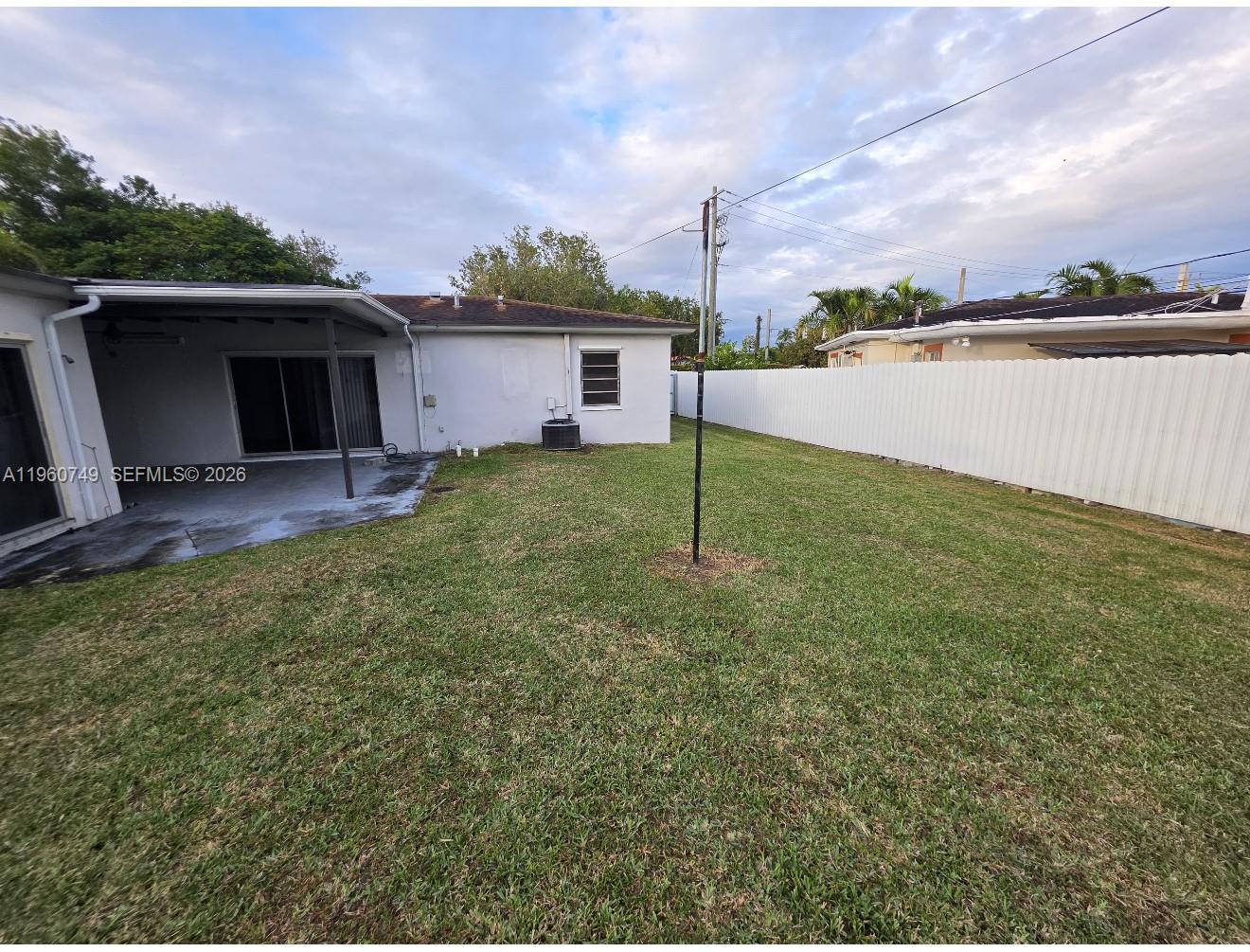 6710 Southwest 48th Street Miami, FL 33155 - Photo 15 of 40