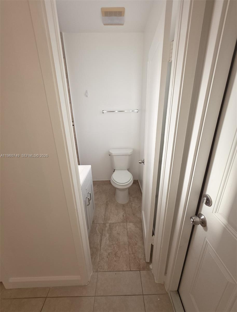 6710 Southwest 48th Street Miami, FL 33155 - Photo 33 of 40