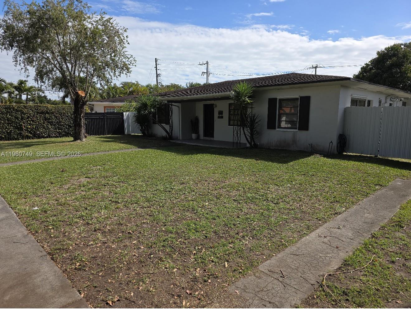 6710 Southwest 48th Street Miami, FL 33155 - Photo 4 of 40