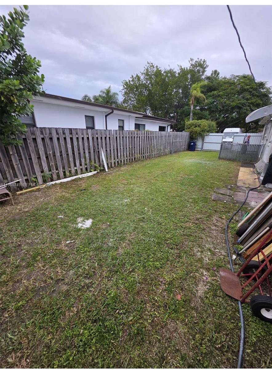 6710 Southwest 48th Street Miami, FL 33155 - Photo 8 of 40