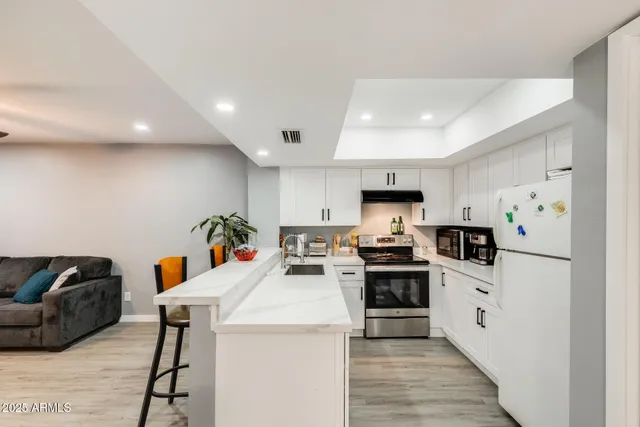 $176,997 | 4730 West Northern Avenue, Unit 1102, Glendale, AZ 85301