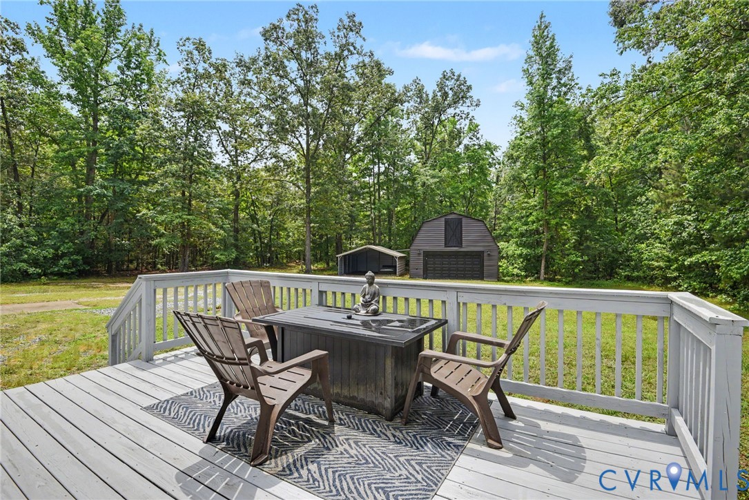 9820 Beaver Bridge Road Chesterfield, VA 23838 - Photo 42 of 54 Spacious outdoor deck with light gray wood-finish