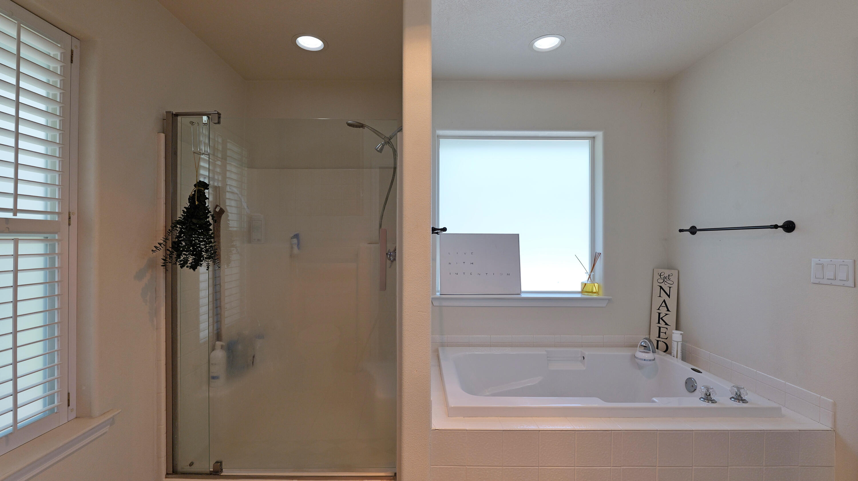 381 Pinetop Terrace Shady Cove, OR 97539 - Photo 20 of 66