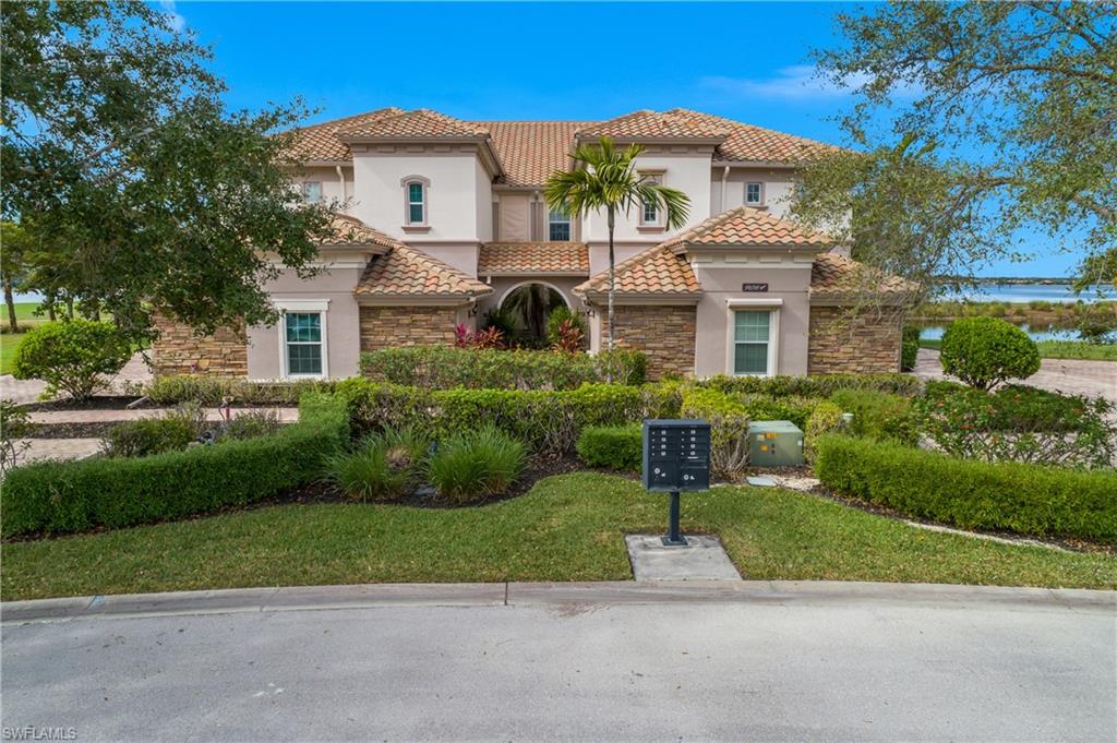 9064 Siesta Bay Drive, Unit 5102 Naples, FL 34120 - Photo 33 of 46