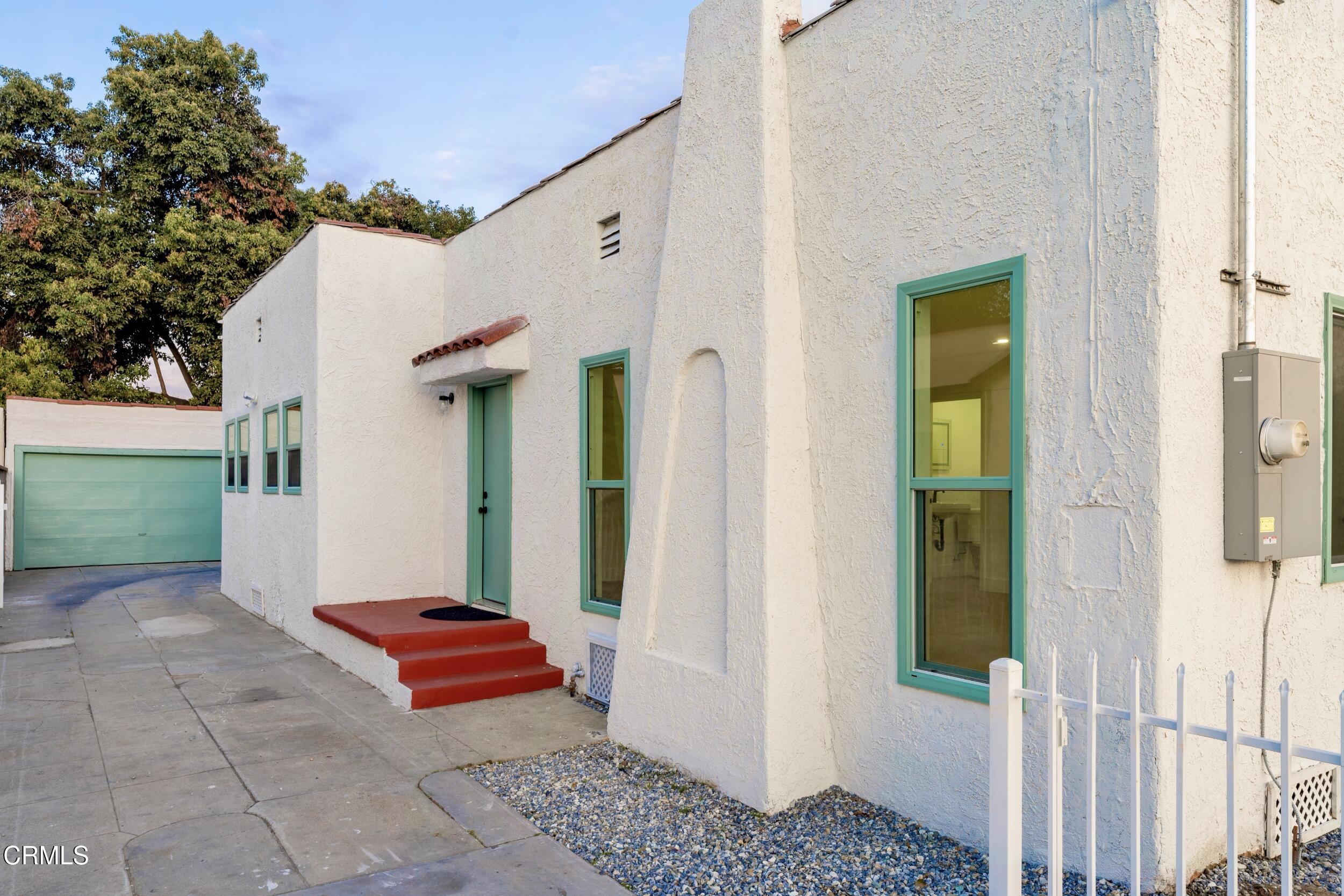 807 North Chester Avenue Compton, CA 90221 - Photo 18 of 20 Side