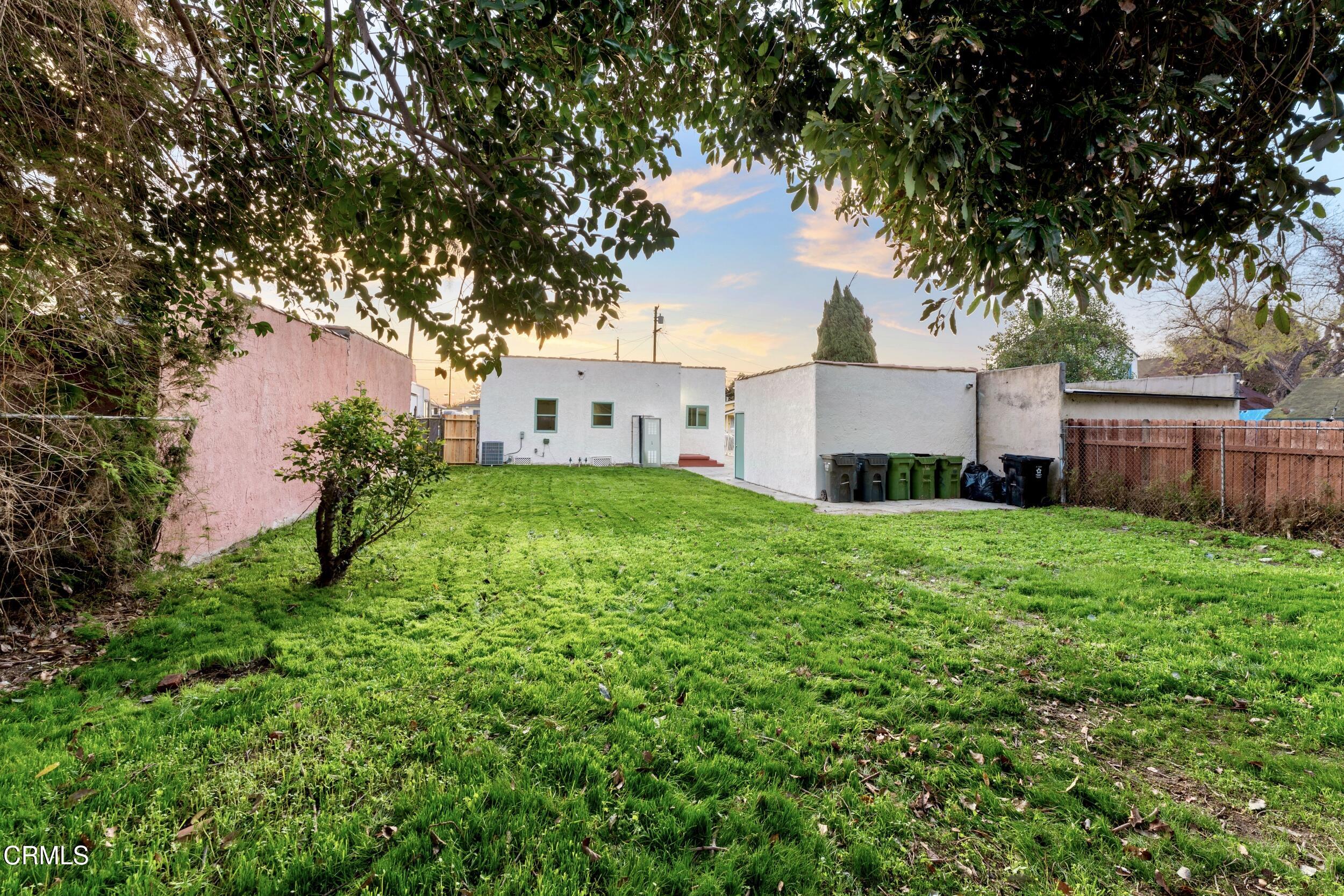 807 North Chester Avenue Compton, CA 90221 - Photo 20 of 20 Backyard