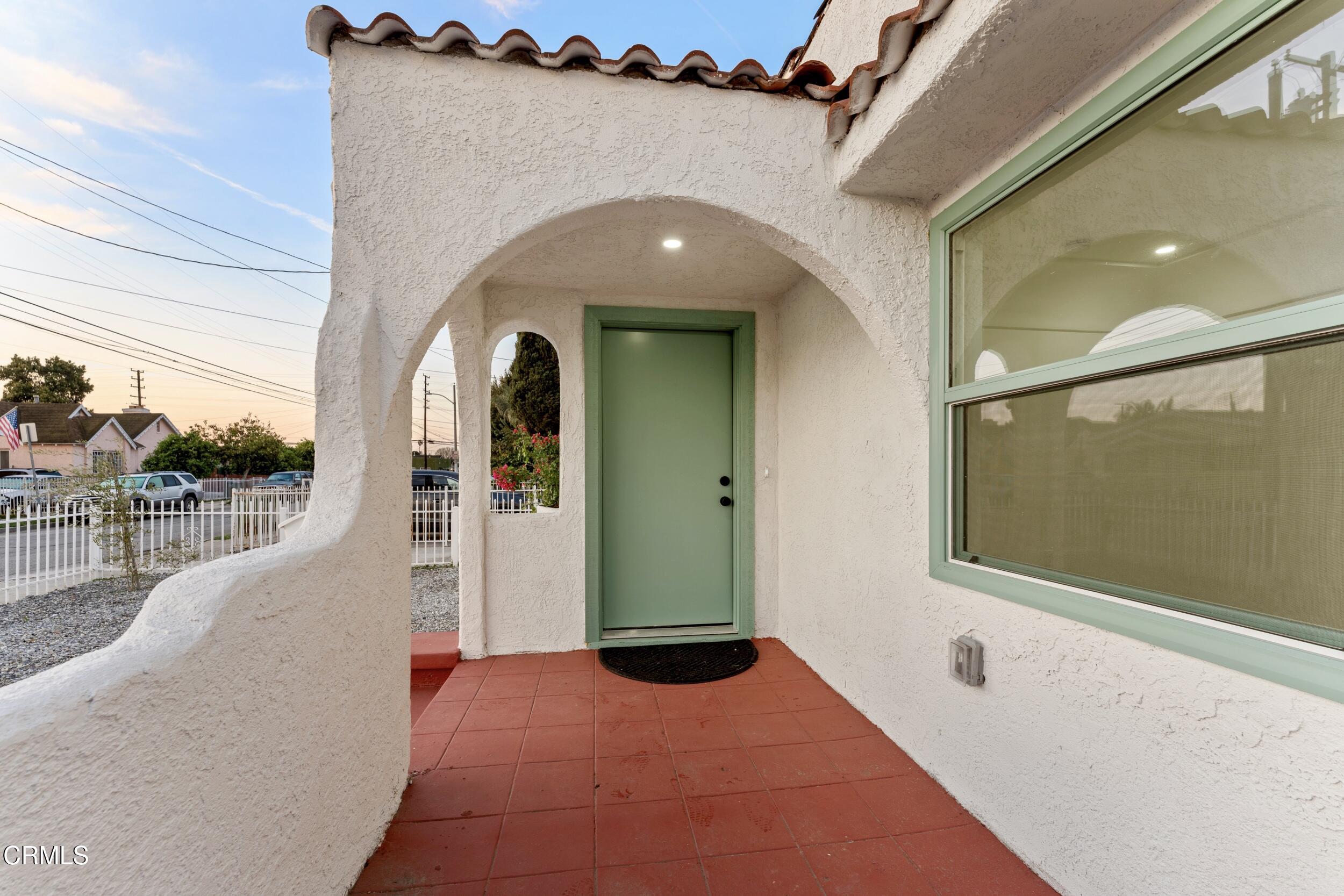 807 North Chester Avenue Compton, CA 90221 - Photo 3 of 20 chesterfrontdoor