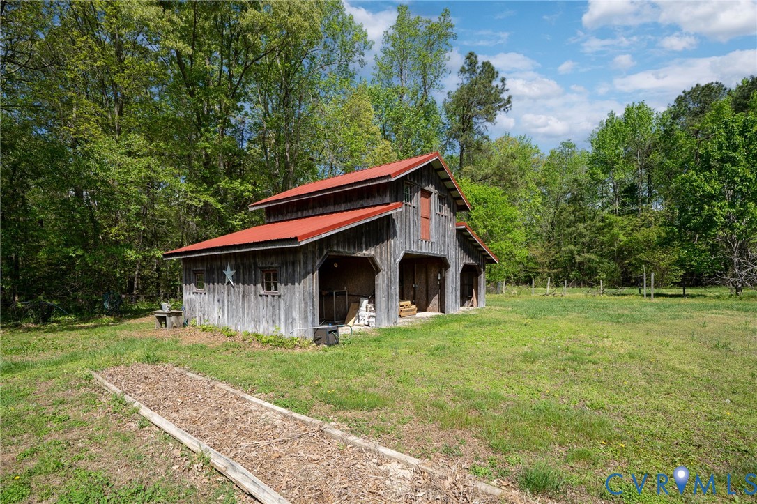 7381 McClellan Road Mechanicsville, VA 23111 - Photo 7 of 66 Barn