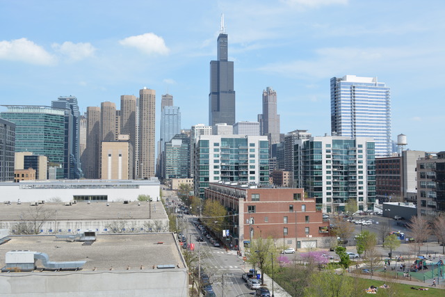 950 West Monroe Street, Unit 704 Chicago, IL 60607 - Photo 6 of 6 a view of city with tall buildings
