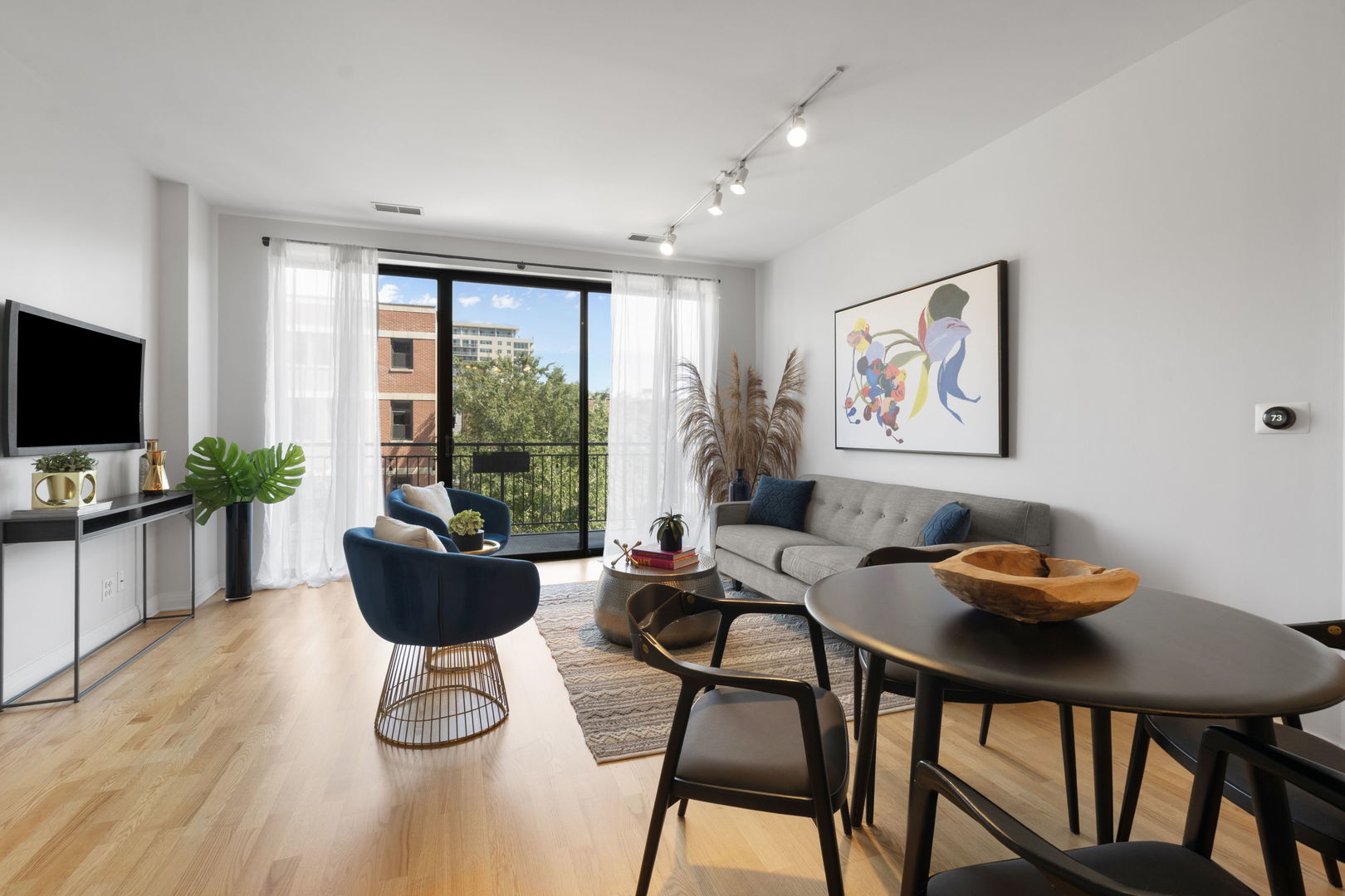 859 West Erie Street, Unit 408 Chicago, IL 60642 - Photo 3 of 17