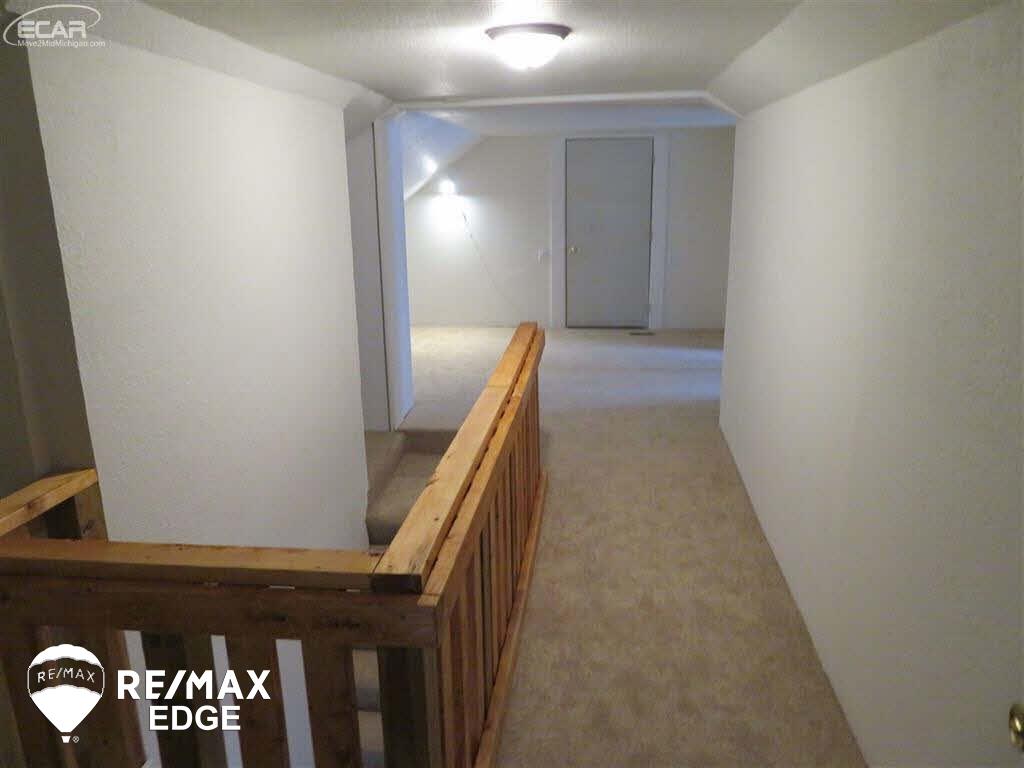 8312 North Webster Road Clio, MI 48420 - Photo 34 of 35 21397167-33.JPG