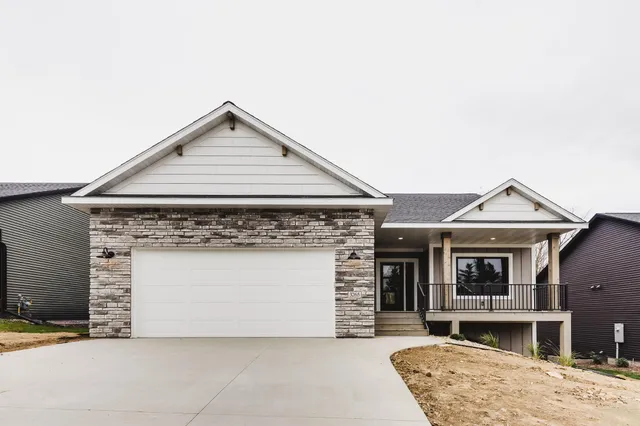$654,900 | 3265 Allison Lane Northeast, Rochester, MN 55906
