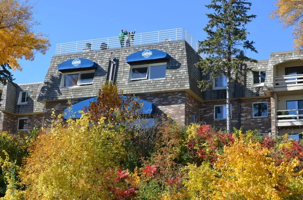 $129,900 | 4387 Wilshire Boulevard, Unit 212, Mound, MN 55364