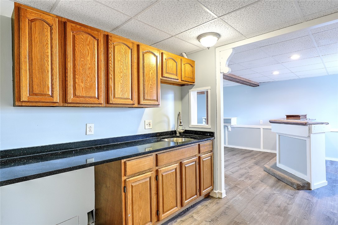 27 Draper Street Pawtucket, RI 02861 - Photo 23 of 36