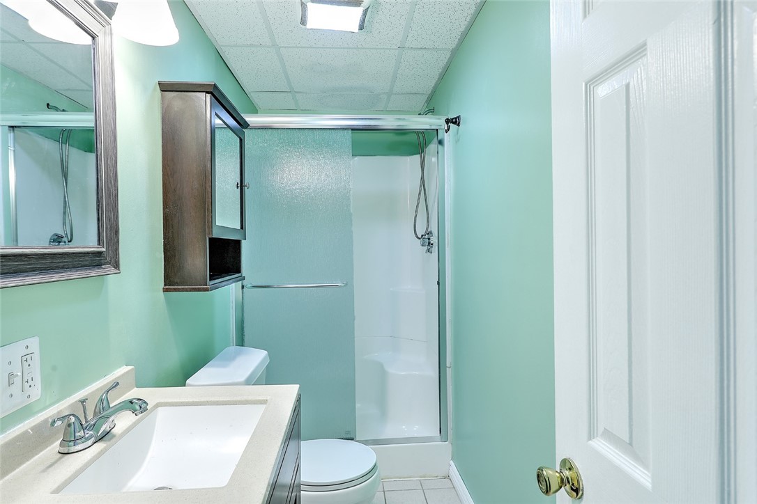 27 Draper Street Pawtucket, RI 02861 - Photo 27 of 36