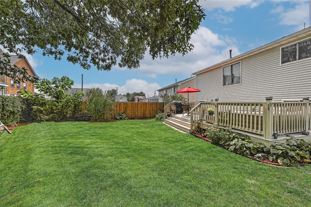 27 Draper Street Pawtucket, RI 02861 - Photo 36 of 36