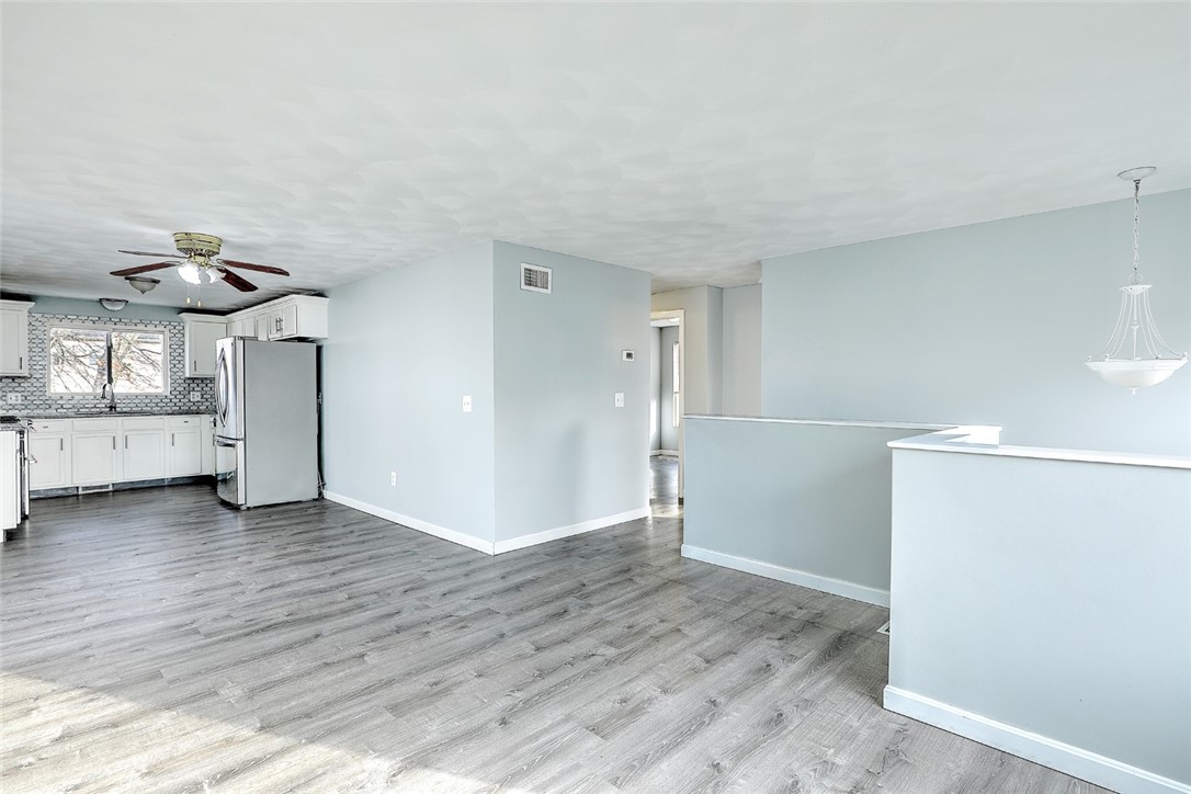 27 Draper Street Pawtucket, RI 02861 - Photo 7 of 36