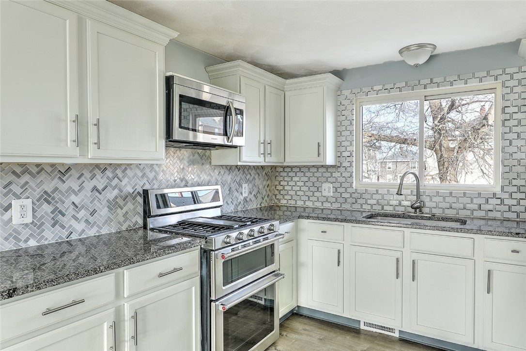 27 Draper Street Pawtucket, RI 02861 - Photo 9 of 36