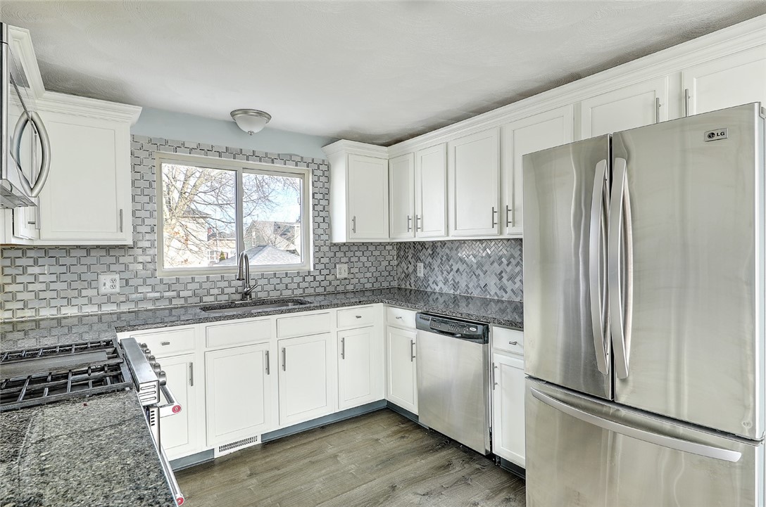 27 Draper Street Pawtucket, RI 02861 - Photo 10 of 36