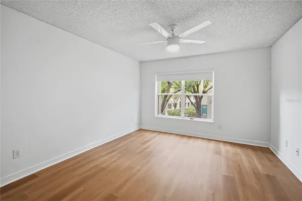 $2,950 | 604 Seascape Way, Tampa, FL 33602