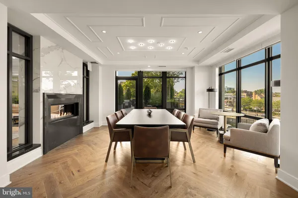 $1,299,900 | 6718 Lowell Avenue, Unit 507, McLean, VA 22101