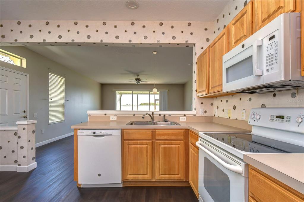 4744 Pond Ridge Drive, Unit 1 Riverview, FL 33578 - Photo 11 of 27