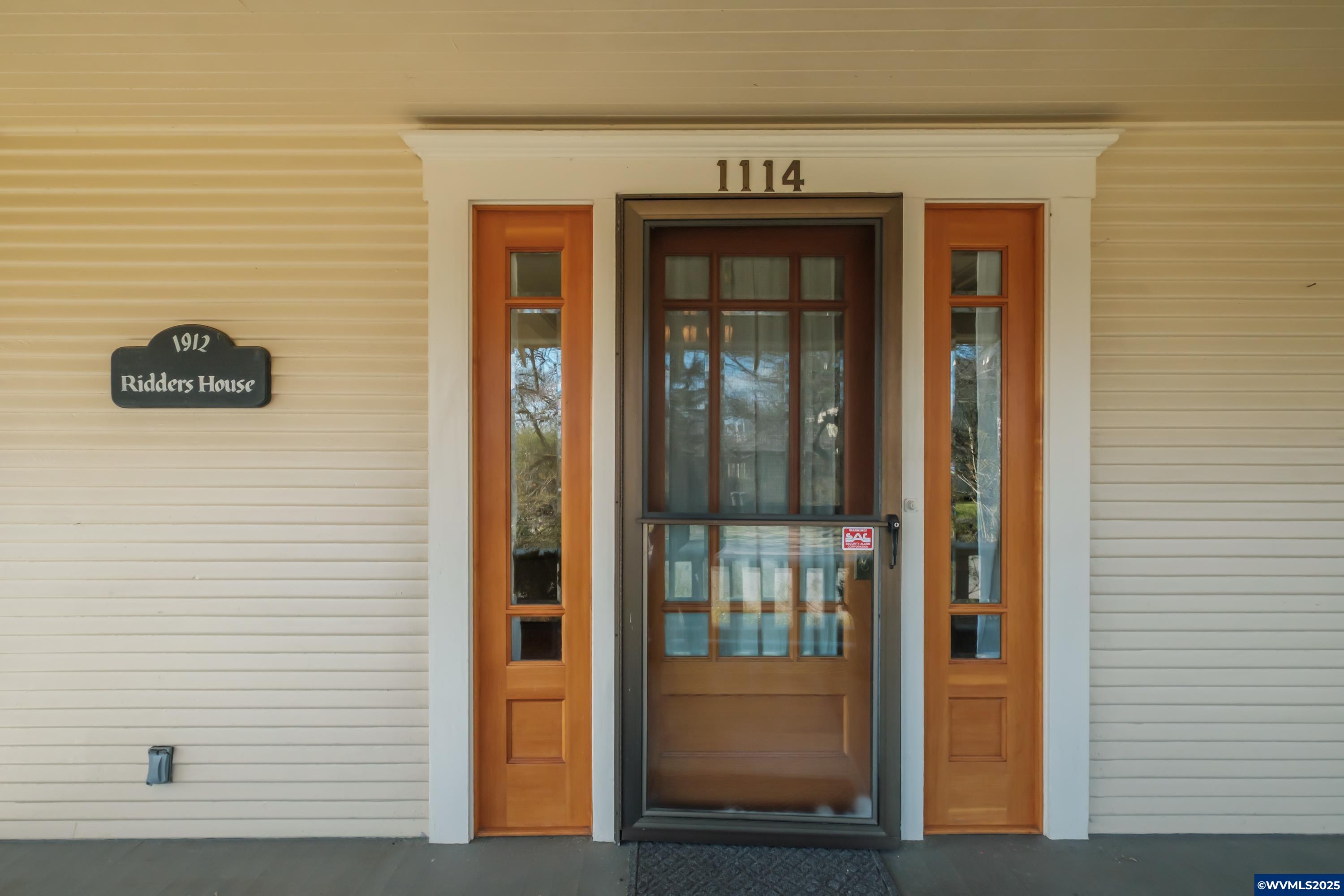1114 Southwest Washington Street Albany, OR 97321 - Photo 3 of 50