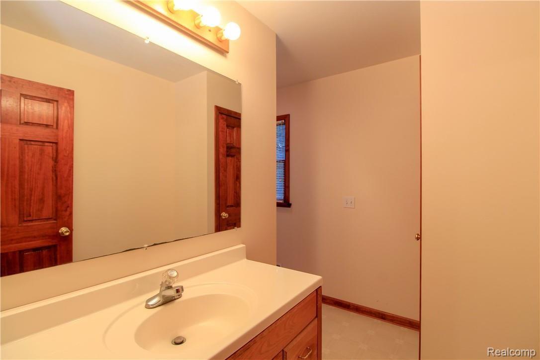 7199 Wiggins Road Howell, MI 48855 - Photo 33 of 36 _MG_9420.jpg