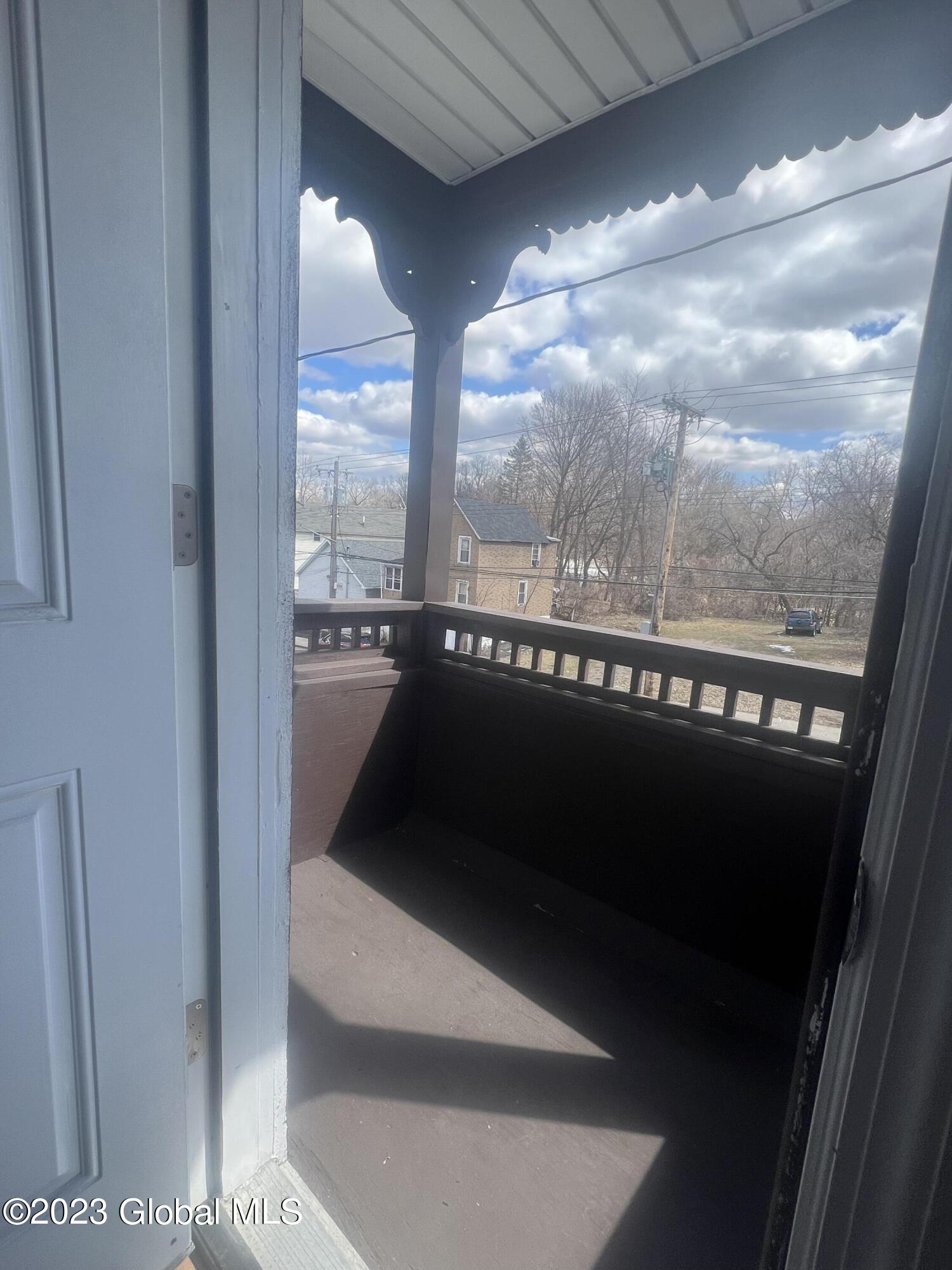 1501 Broadway Schenectady, NY 12306 - Photo 10 of 13 6291FCBB-A158-4B85-A86C-B977F2D2A82A