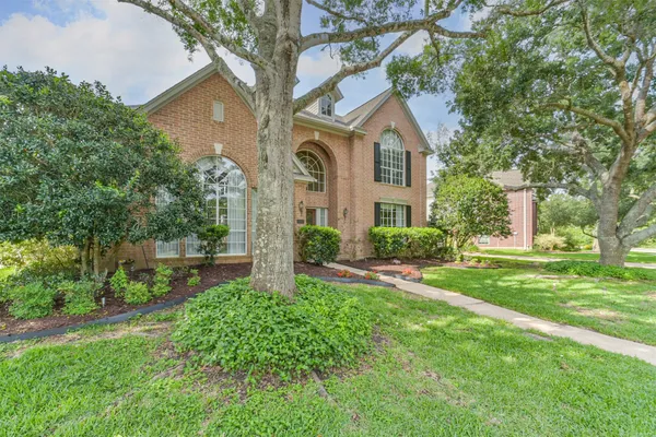 $459,000 | 4406 Pleasant Trace Drive, Pasadena, TX 77059
