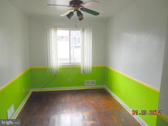 1006 Wedgewood Road Baltimore, MD 21229 - Photo 13 of 19 Dining Room