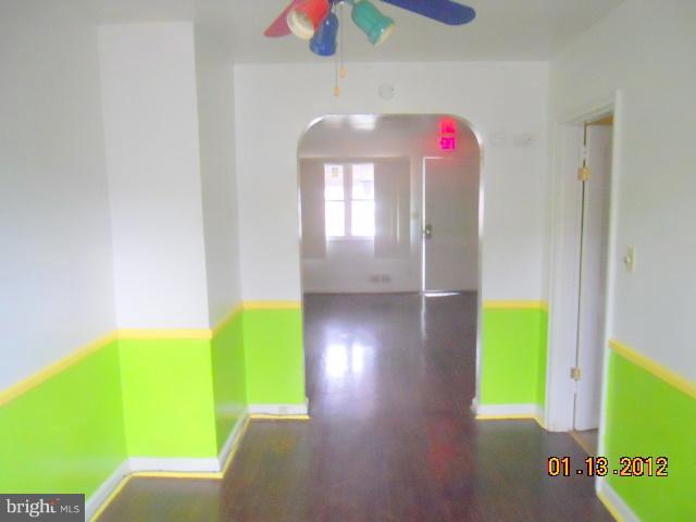 1006 Wedgewood Road Baltimore, MD 21229 - Photo 5 of 19 Dining Room