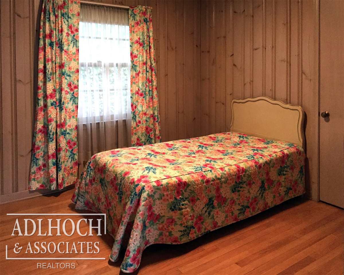 366 Kerby Road Grosse Pointe Farms, MI 48236 - Photo 9 of 14