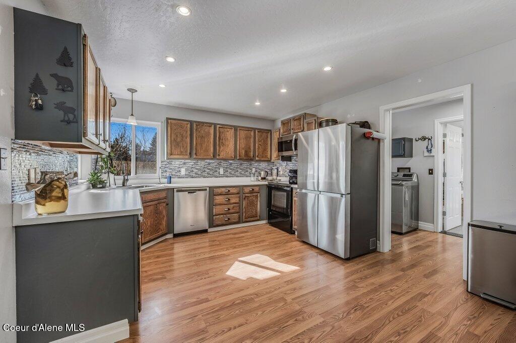 851 A Street Plummer, ID 83851 - Photo 8 of 31 Kitchen